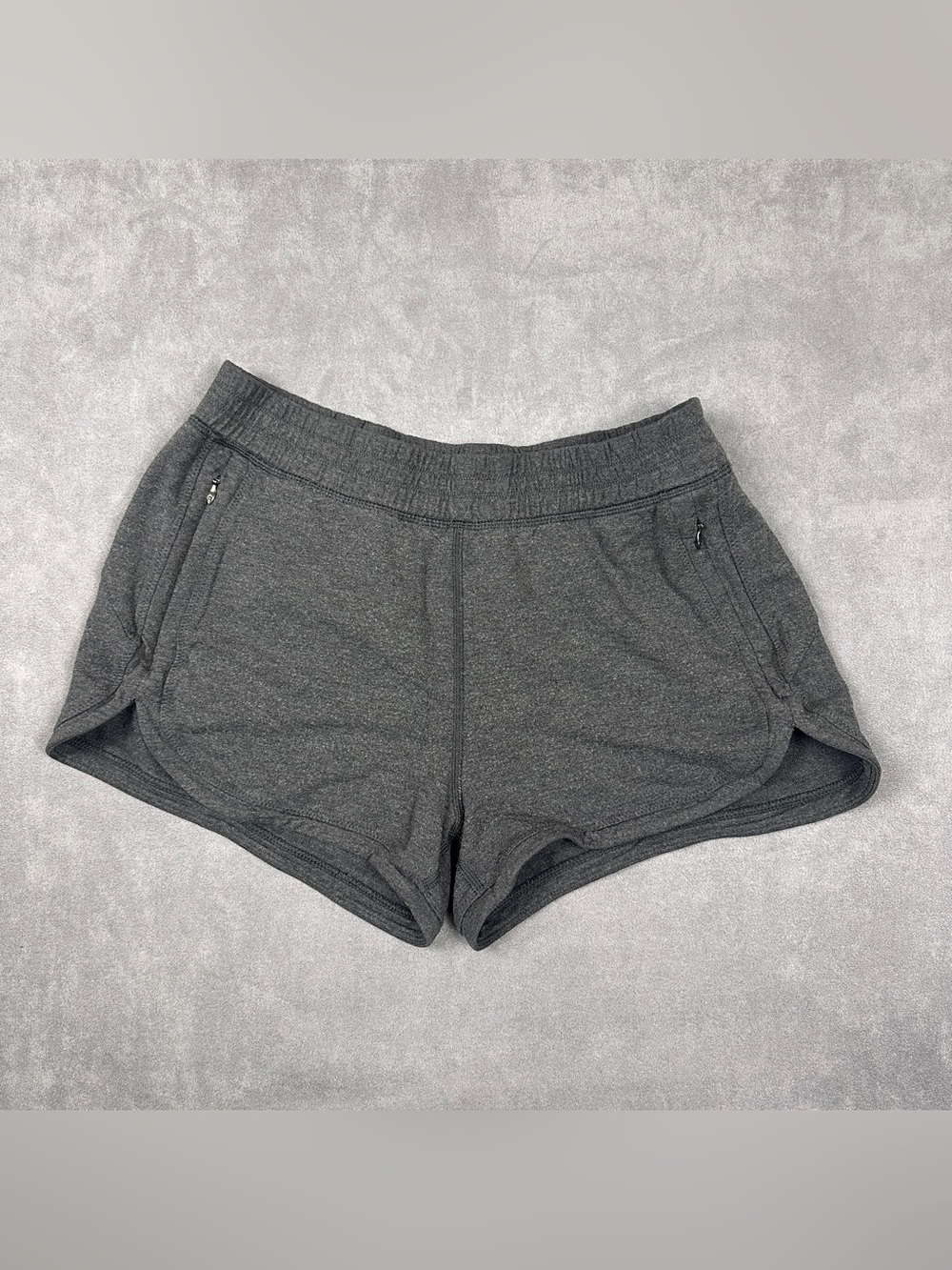 Lululemon Ready to Rulu Shorts Heathered Dark Gray 3" Inseam Size 8